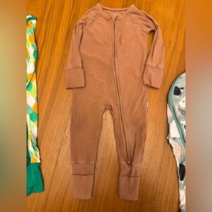 Little Sleepies Ribbed Zippy size 3-6M